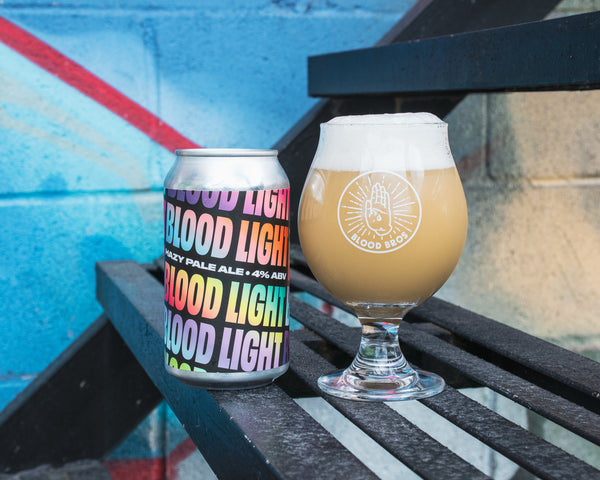 BLOOD LIGHT • 355 ML 4-PACK