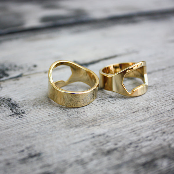 BOTTLE OPENER RING - UNISEX